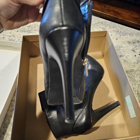 Jessica Simpson Addey Booties - Picture 11 of 13